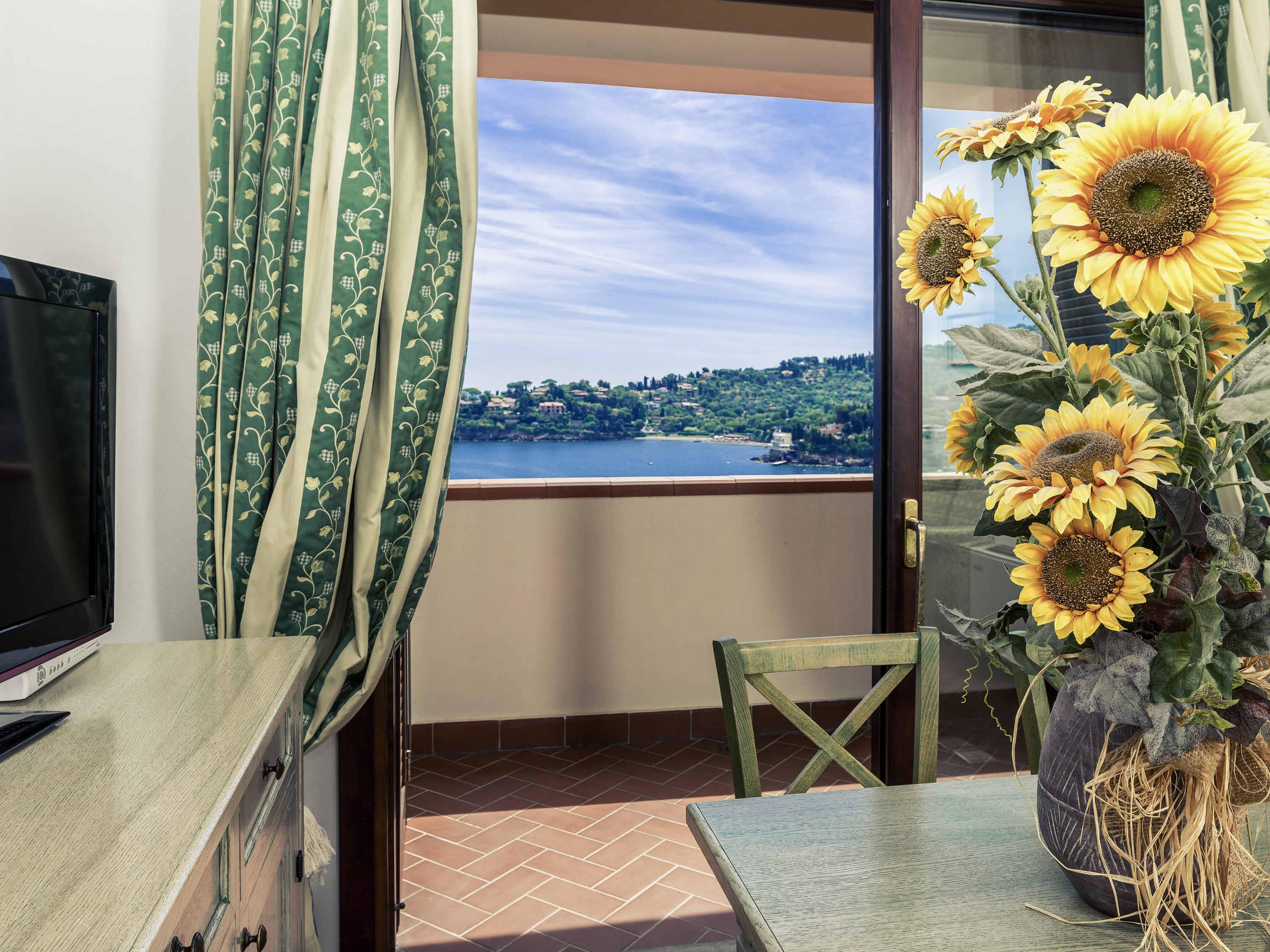 Albergo Filippo II Porto Santo Stefano  Eksteriør bilde